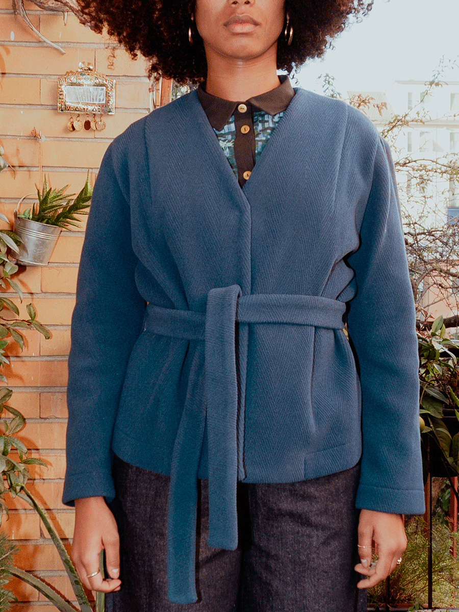 Short blue jacket