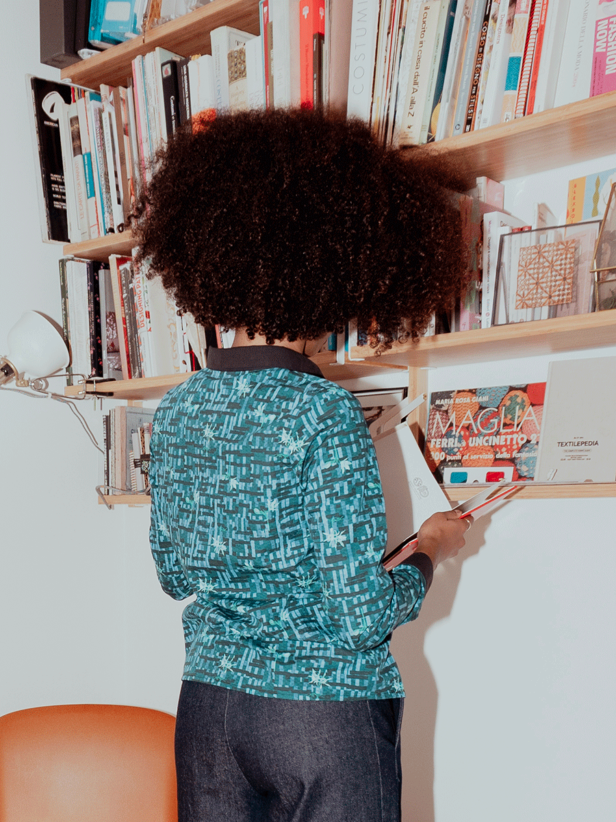 Lilium print shirt